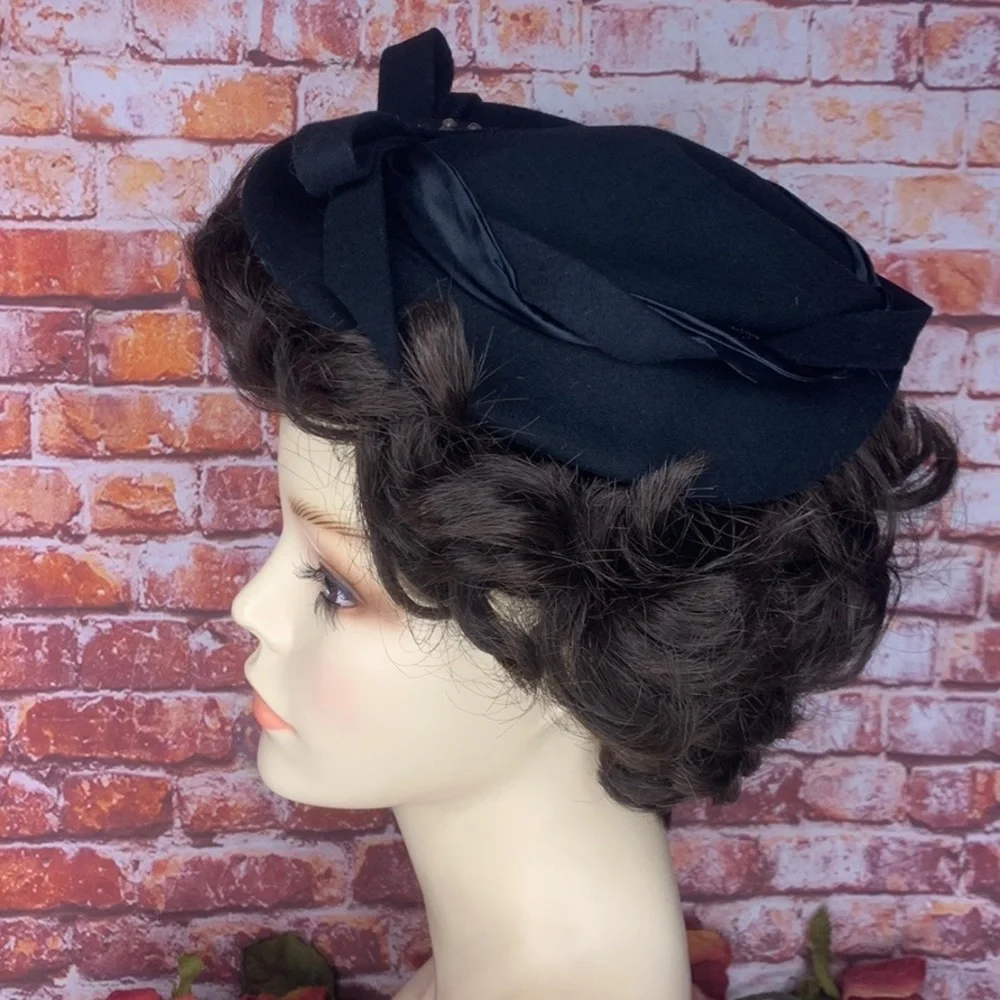 Vintage 40s Glenover Henry Pollack Tilt Felt Black Wool Felt Rhinestone …